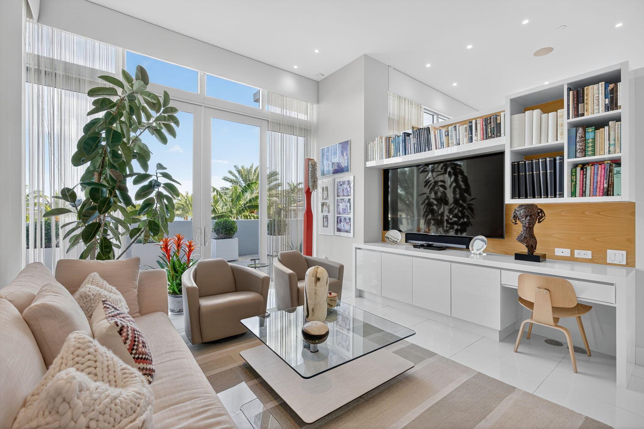 WATER CLUB NORTH PALM BEA - Residential