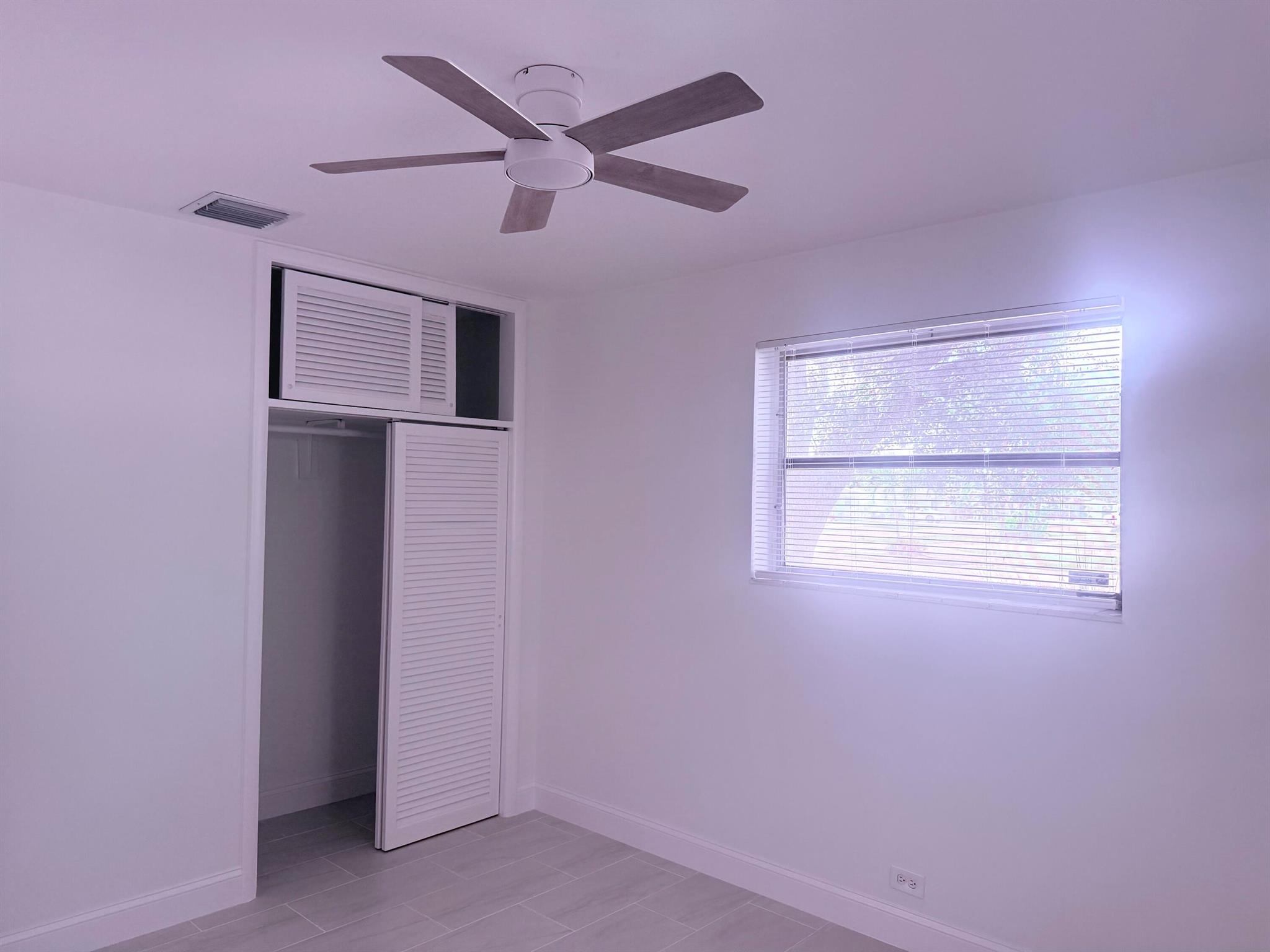 NORTH PALM BEACH VILLAGE - Residential Lease