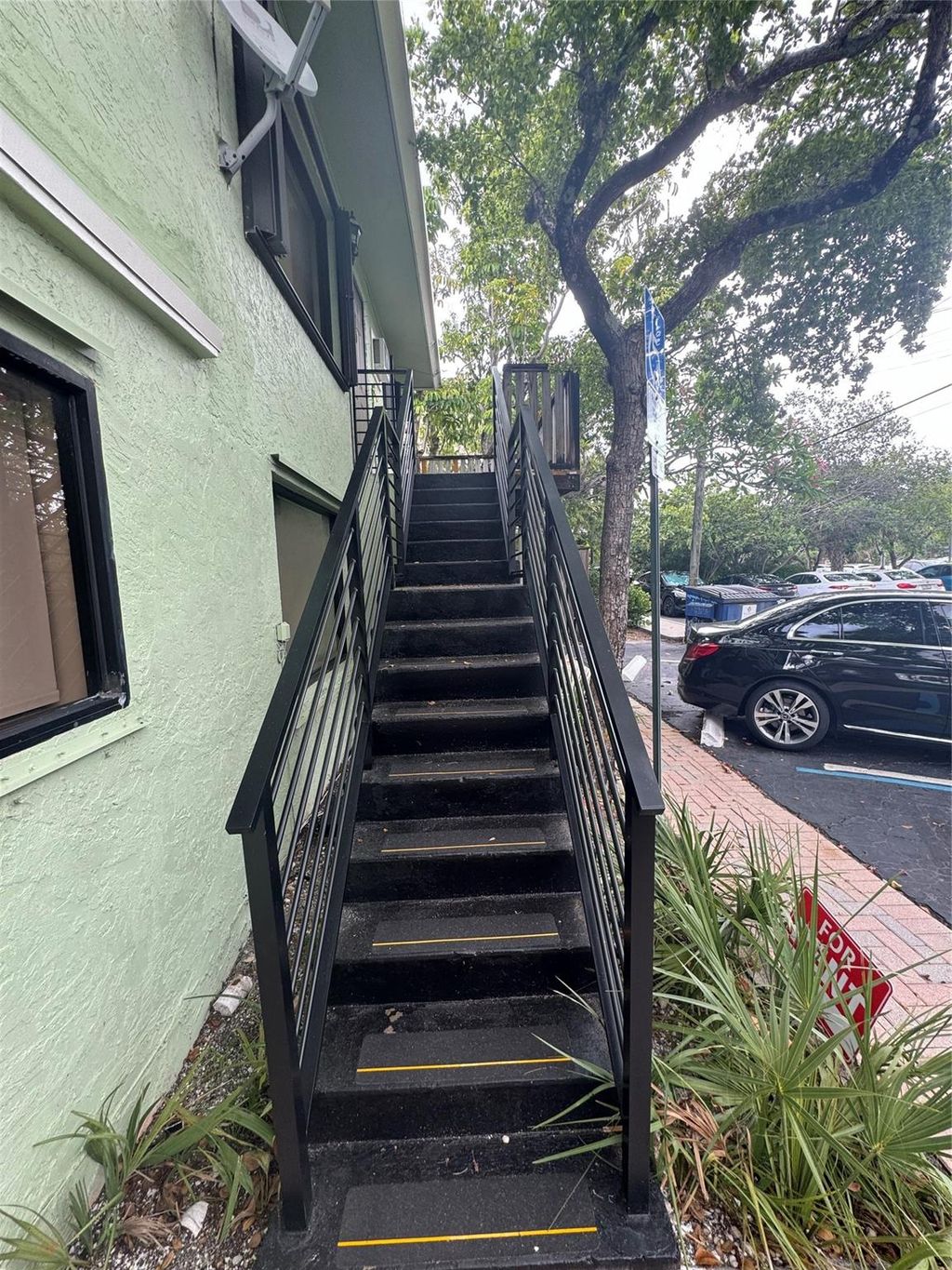 Photo of 1500 E Broward Boulevard, Fort Lauderdale, FL 33301 (MLS # F10451397)