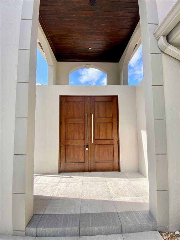 VINTAGE PLACE - Residential