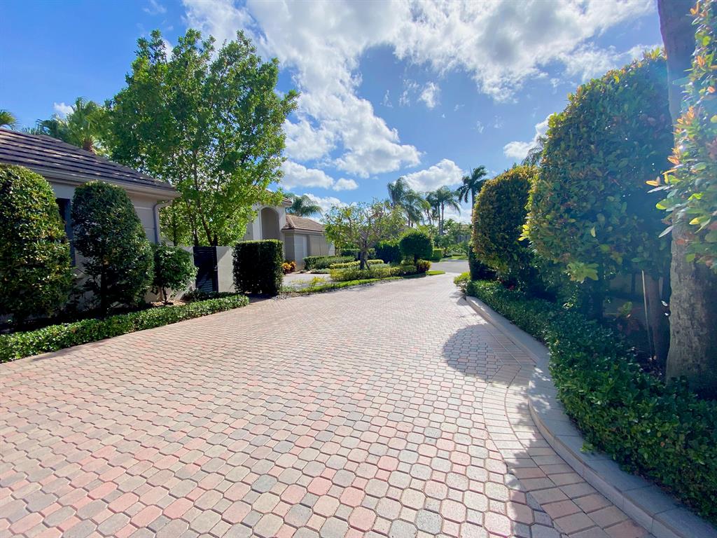 VINTAGE PLACE - Residential