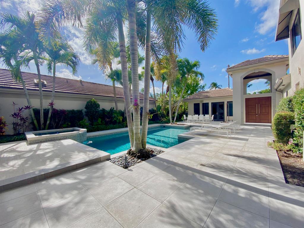 VINTAGE PLACE - Residential