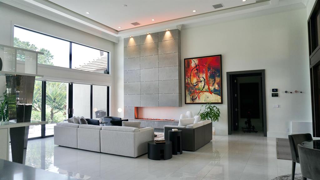 VINTAGE PLACE - Residential