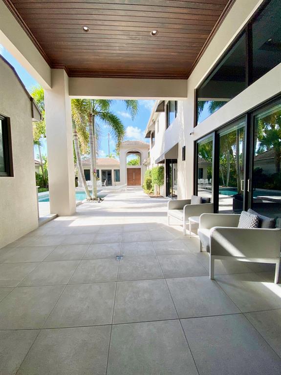 VINTAGE PLACE - Residential