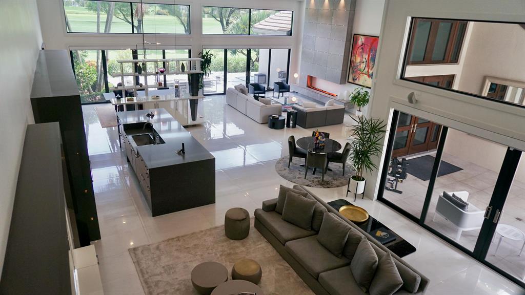 VINTAGE PLACE - Residential