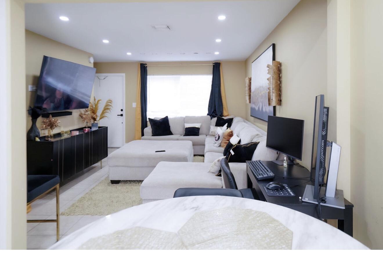 COVENTRY HOUSE - Residential Lease