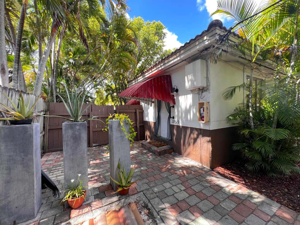 Photo of 1859 Buchanan Street, Hollywood, FL 33020 (MLS # B26038787)