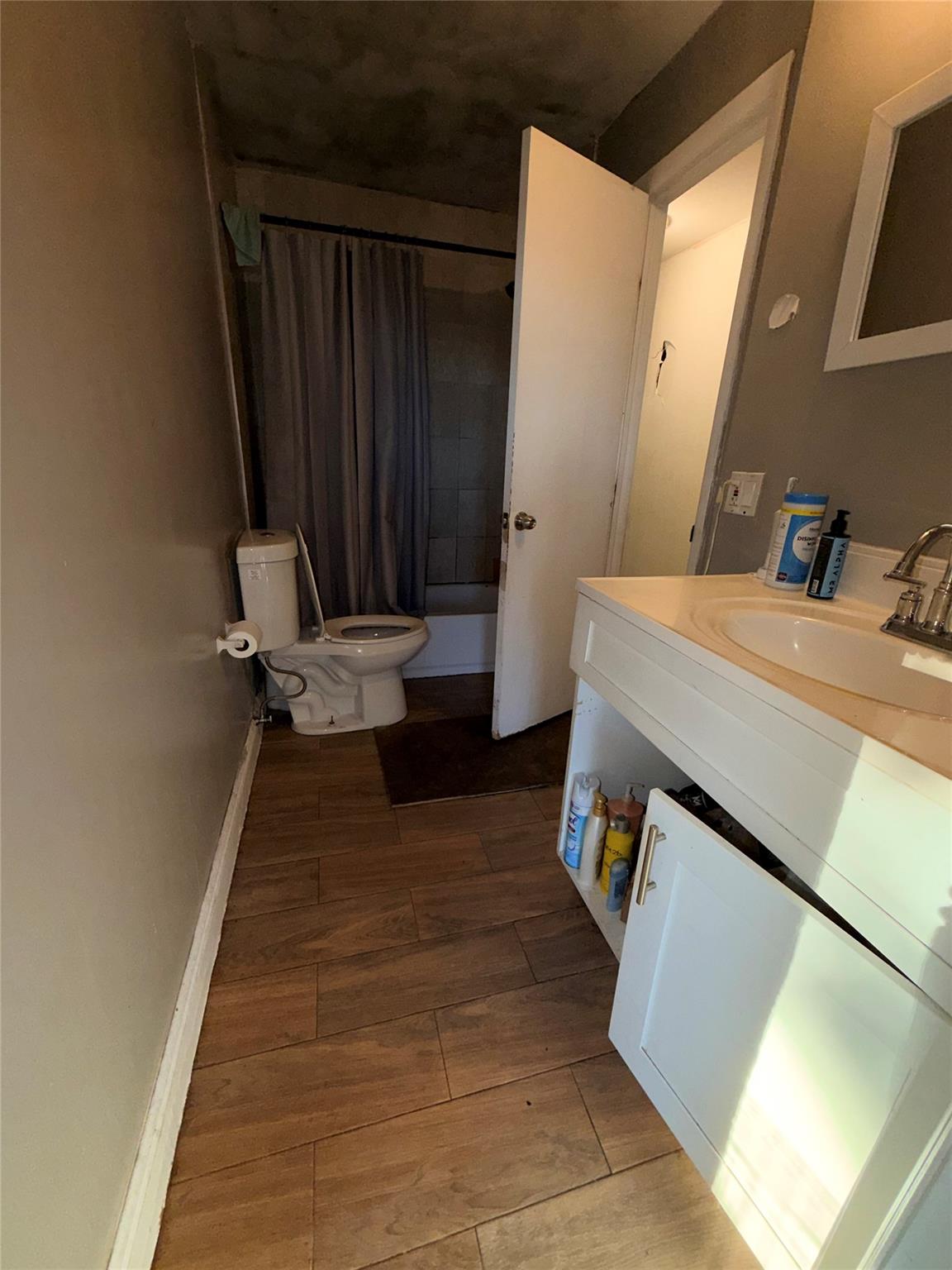 SUNRISE GOLF VILLAGE SEC - Residential