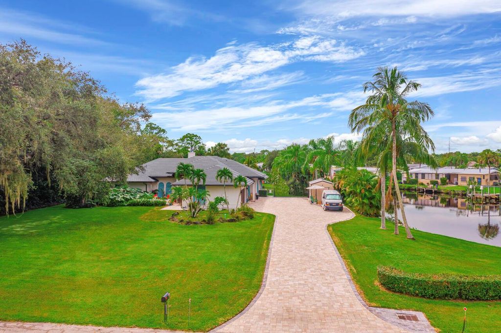 Photo of 7889 SE River Lane, Stuart, FL 34997 (MLS # R10922905)