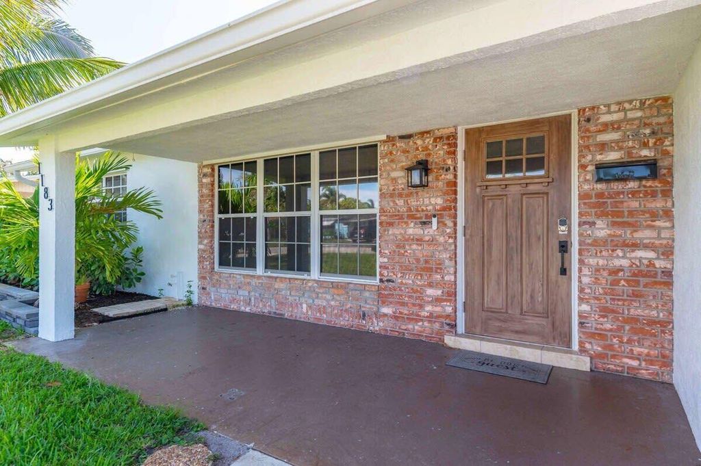 Photo of 1183 SE 1st Way, Deerfield Beach, FL 33441 (MLS # B26049929)