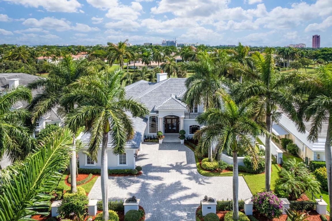 ROYAL PALM YACHT & COUNTRY CLUB - Residential