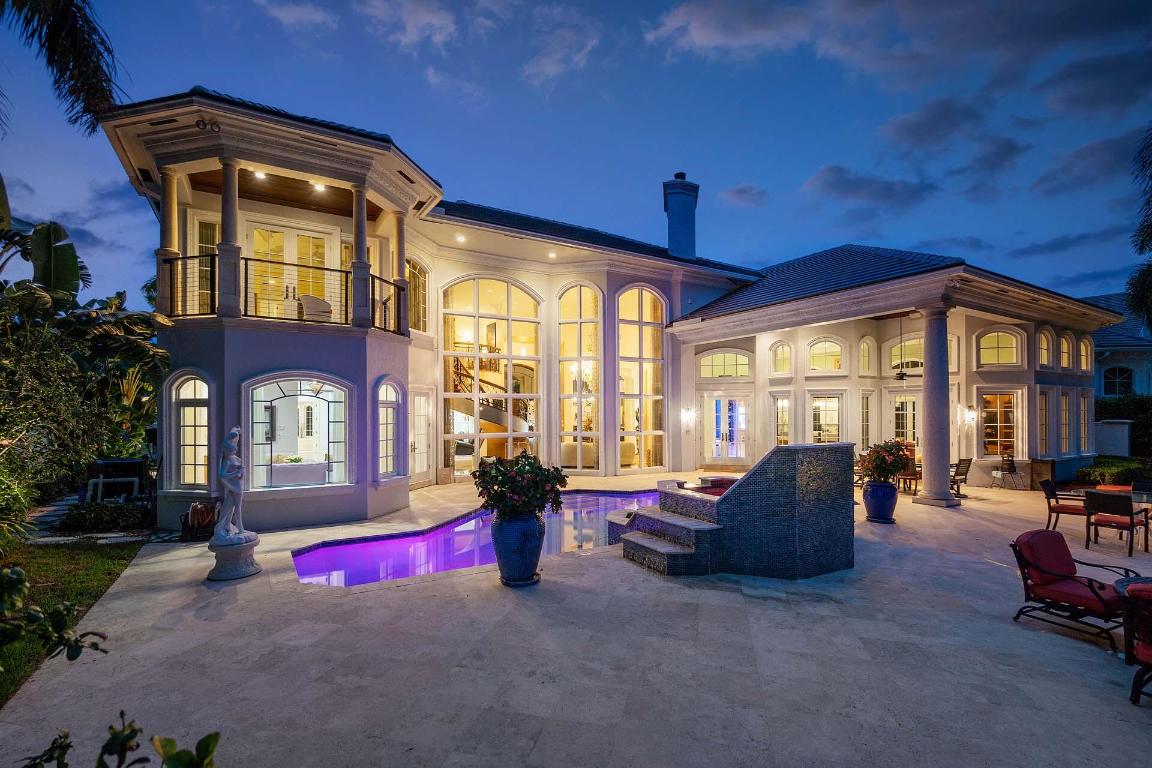 ROYAL PALM YACHT & COUNTRY CLUB - Residential