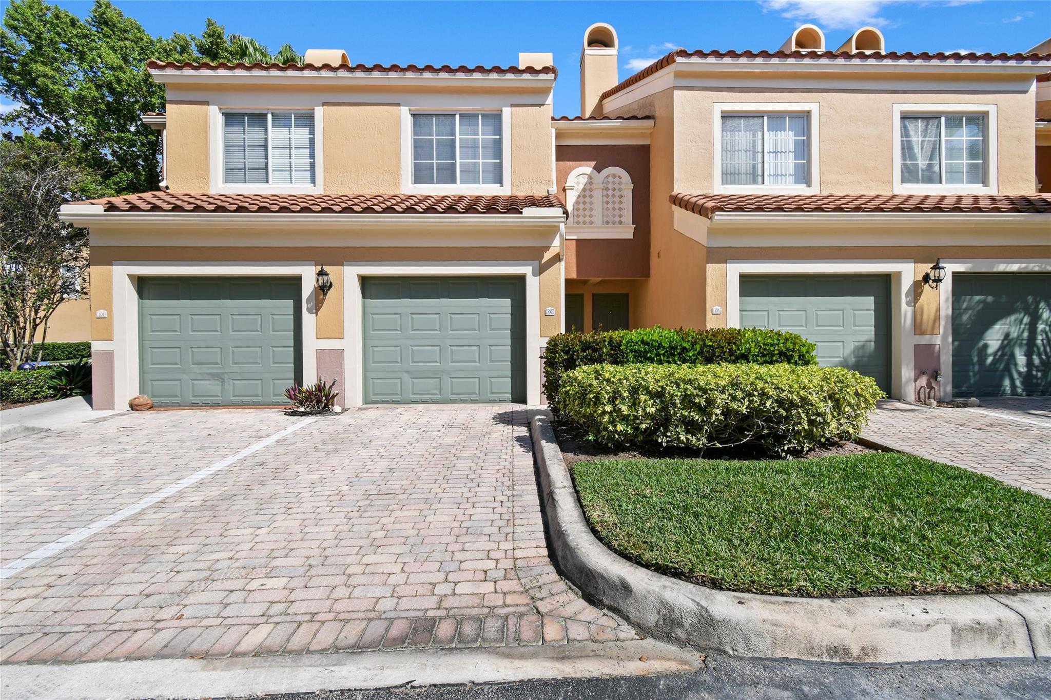 St Andrews At Polo Club C - Residential Lease