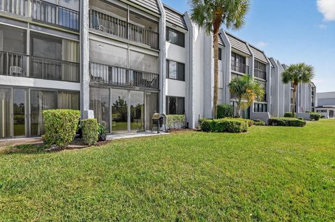 Tiny photo for 4272 Deste Court #106, Lake Worth, FL 33467 (MLS # F10549088)
