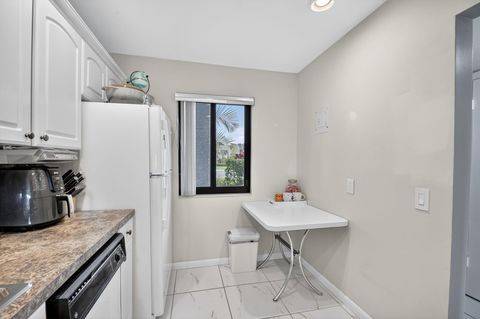 Tiny photo for 4272 Deste Court #106, Lake Worth, FL 33467 (MLS # F10549088)