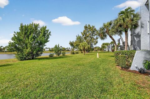Tiny photo for 4272 Deste Court #106, Lake Worth, FL 33467 (MLS # F10549088)