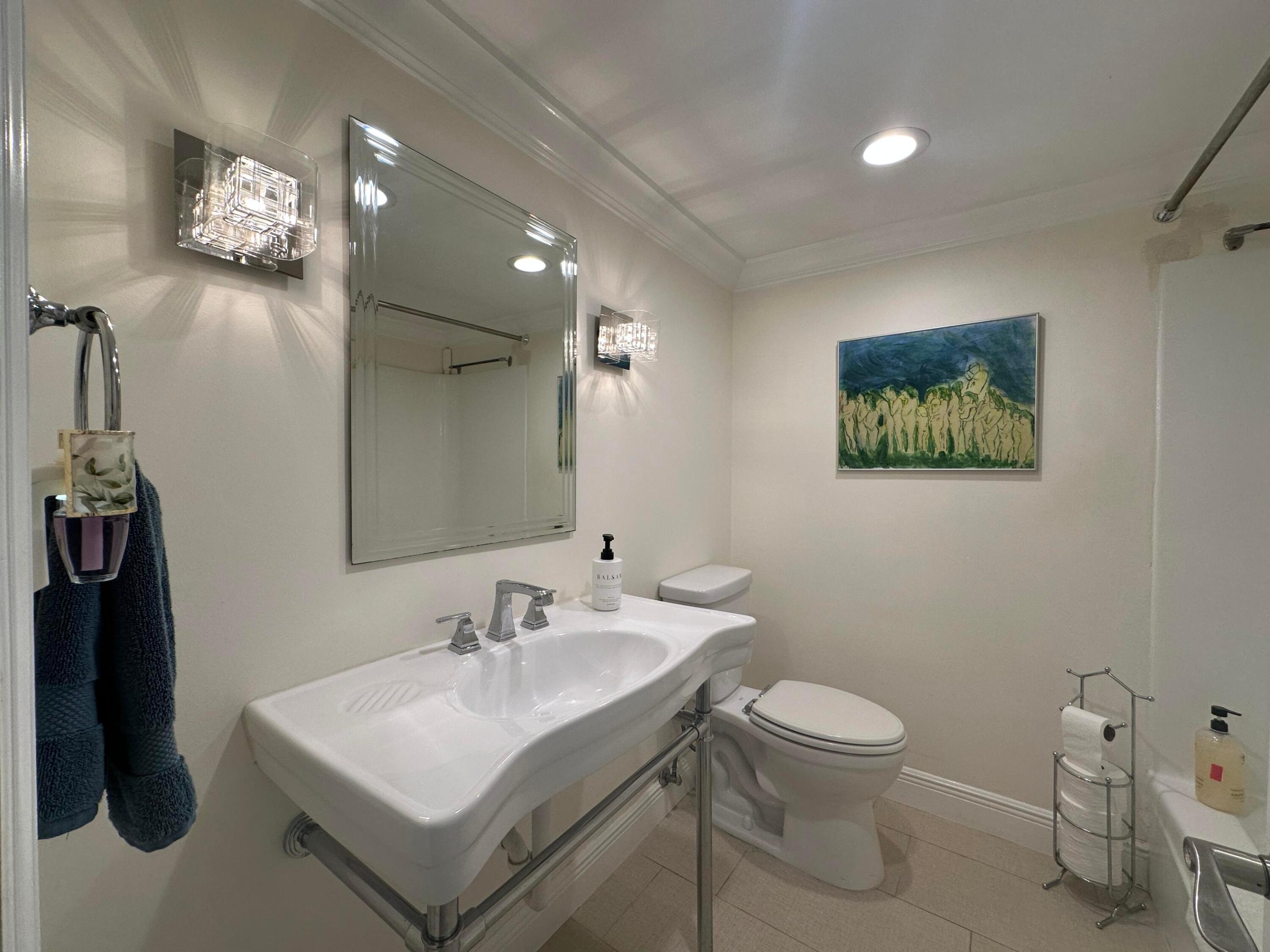 GARDENWAY CONDO - Residential