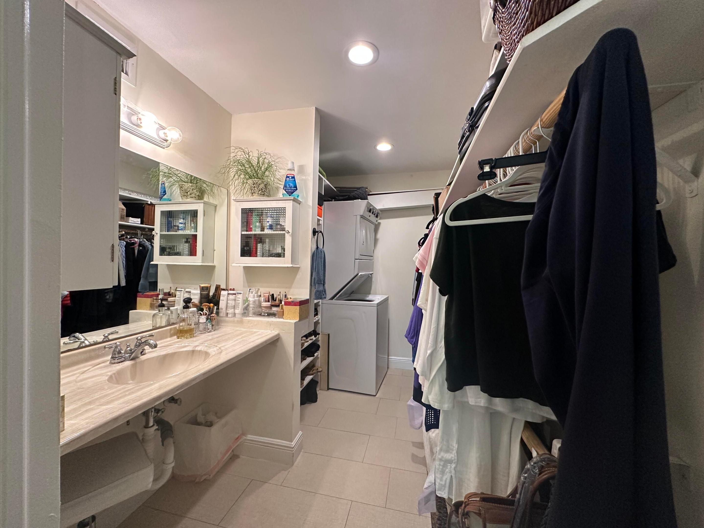 GARDENWAY CONDO - Residential