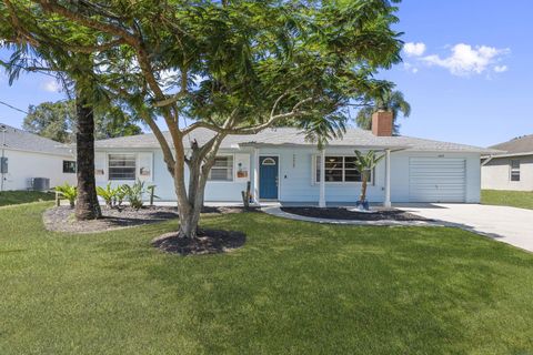 Photo of 6009 Bamboo Drive, Fort Pierce, FL 34982 (MLS # R11134698)