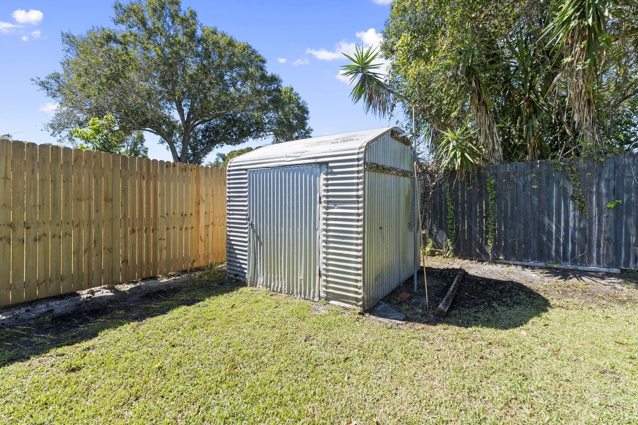 INDIAN RIVER ESTATES UNIT - Residential
