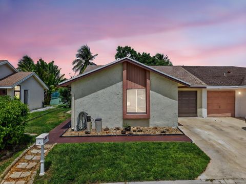 9667 Sunny Isle Circle Boca Raton FL 33428