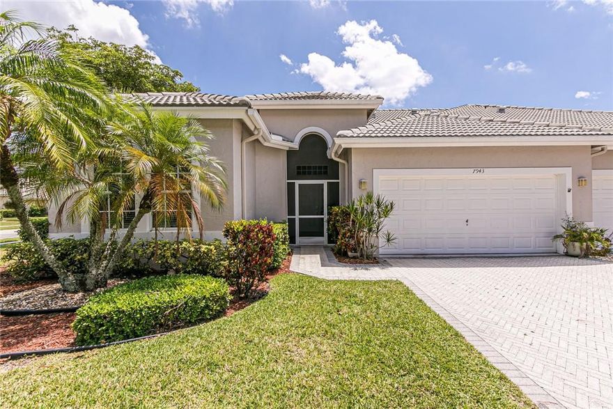 BACK ON MARKET! Lovely villa located in ages 55+ manned gated country club community in beautiful Brittany Lakes. This 3/2 home with 2 car garage is located on a corner lot with screened in patio with lake view. The 3rd bedroom was made into a private office with custom built in bookcases/shelving and desk. Laminate floors in living area. Carpet in bedrooms. Walk in closets. Large eat in kitchen with breakfast bar/SS appliances. Community pool. Furniture negotiable. LIVE THE COUNTRY CLUB LIFESTYLE! Aberdeen Golf and Country Club is a MANDATORY MEMBERSHIP CLUB. Tom Fazio golf course/State of the art Aquatic and fitness center/tennis/Pickleball/Bocce/clubhouse/3 restaurants. Social membership requires one time joining fees of $65,500 and annual dues are $12,500+.