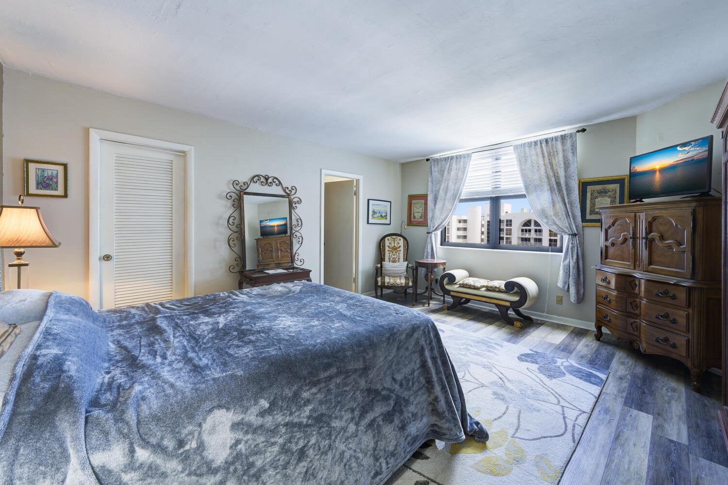 PORTOFINO SOUTH CONDO ESTATES OF SOUTH PALM BEACH - Residential