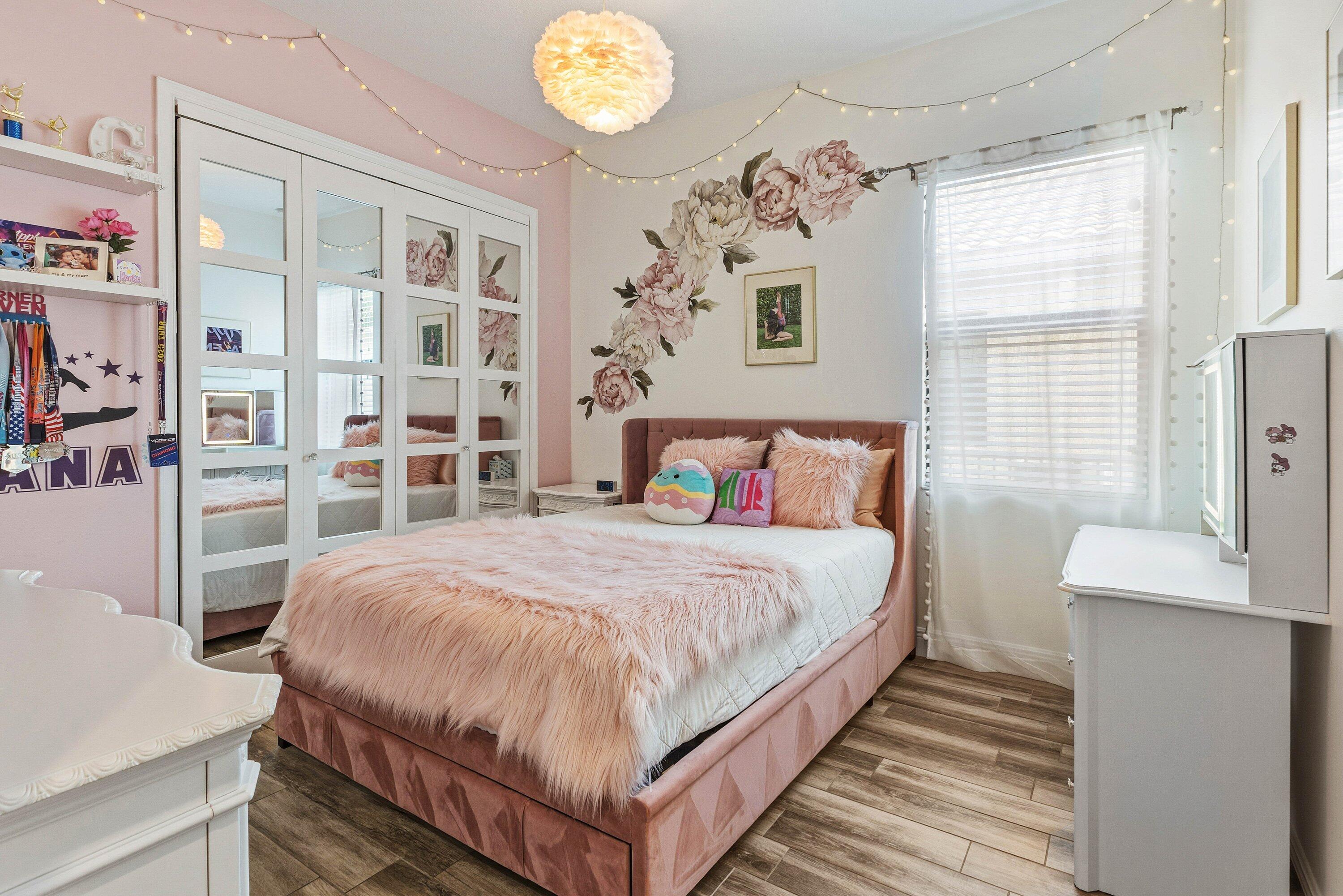 BOCA RESERVE - Residential