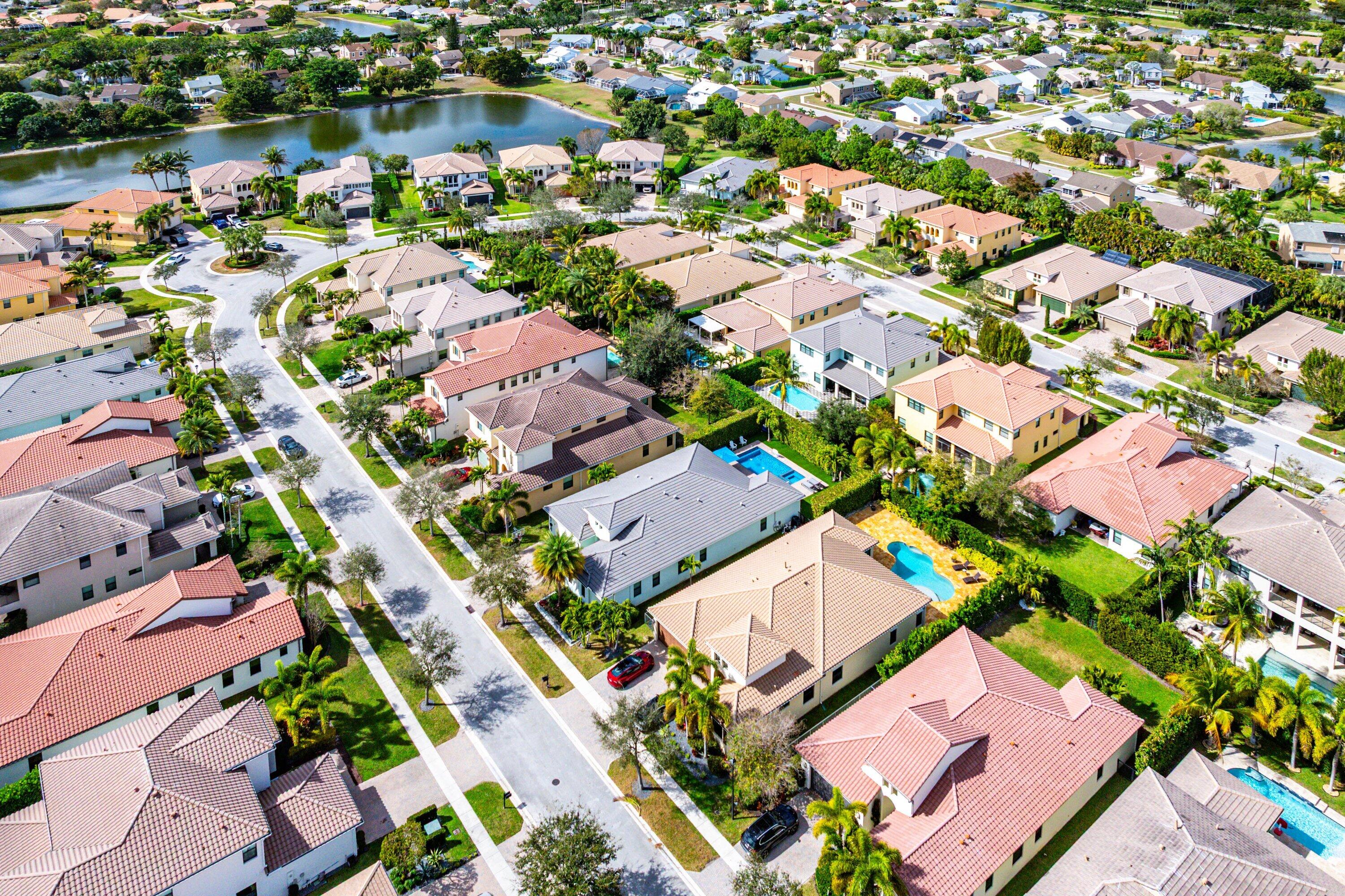 BOCA RESERVE - Residential