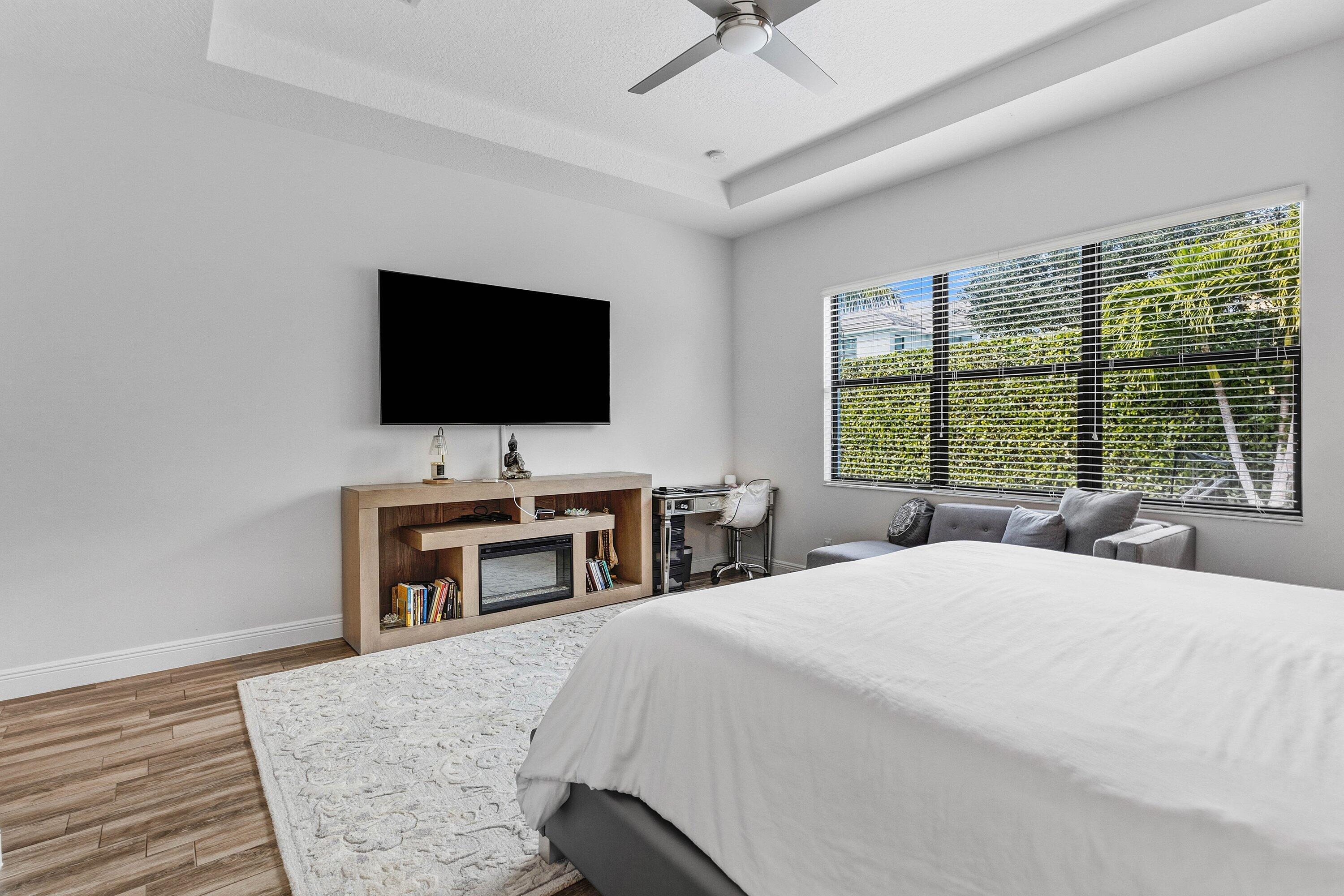 BOCA RESERVE - Residential