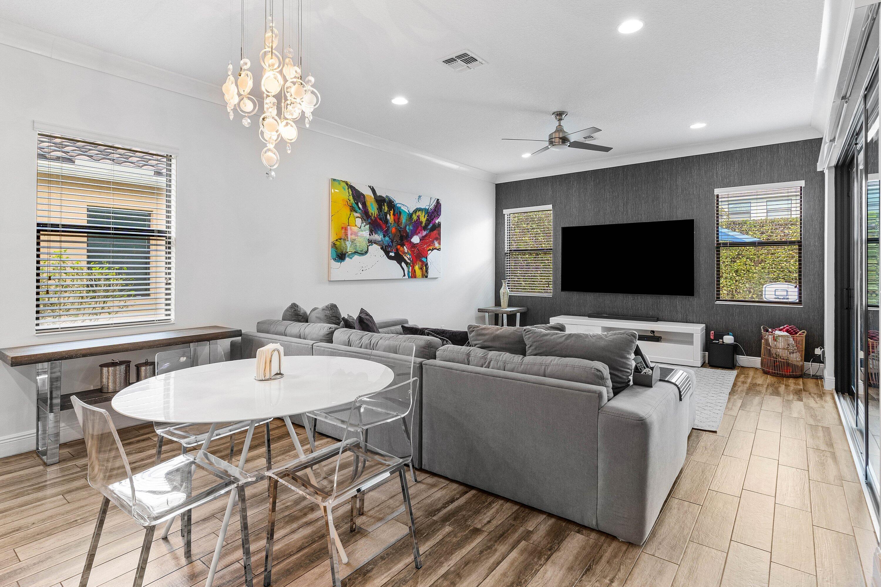 BOCA RESERVE - Residential