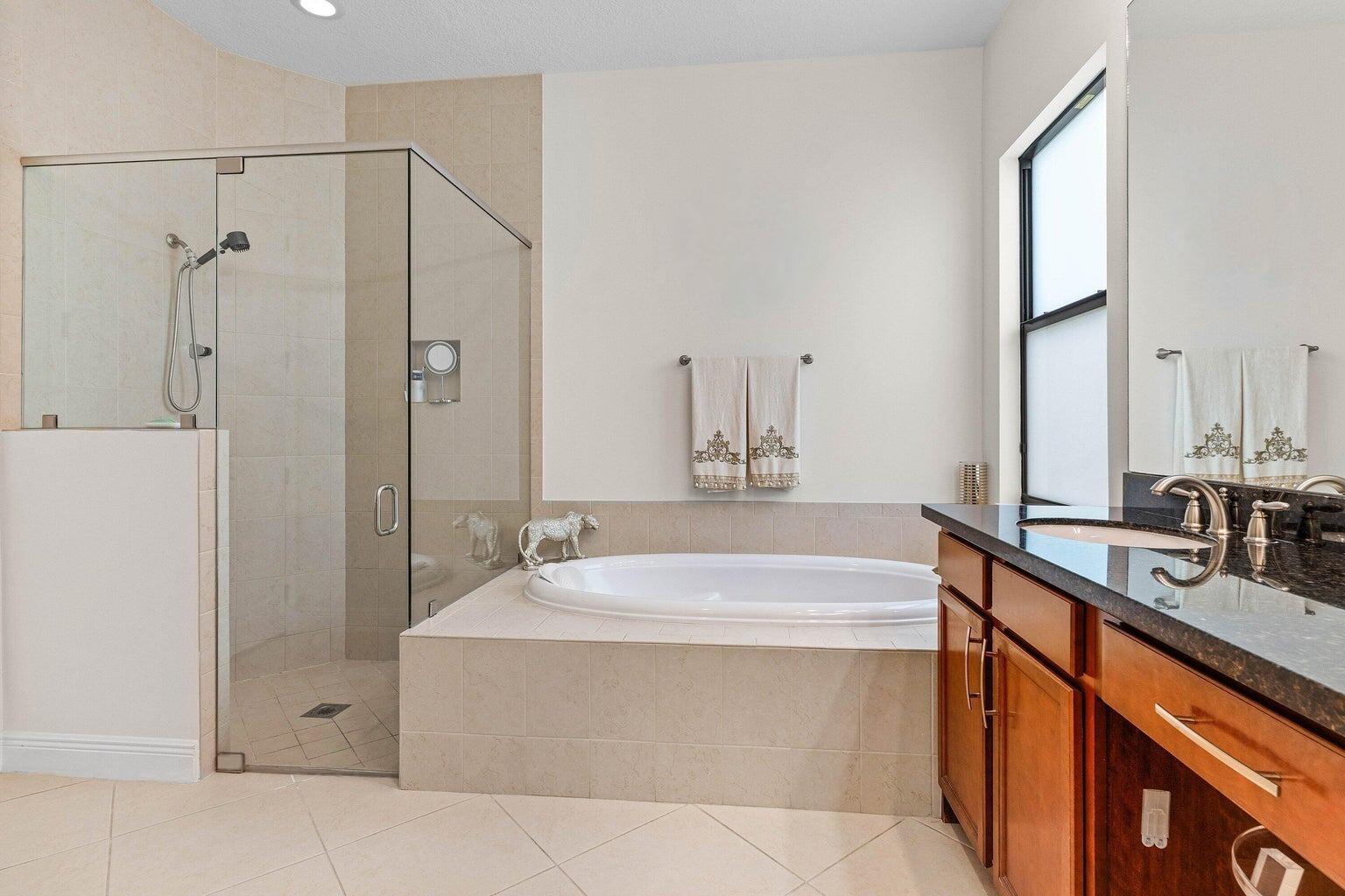 BOCA RESERVE - Residential