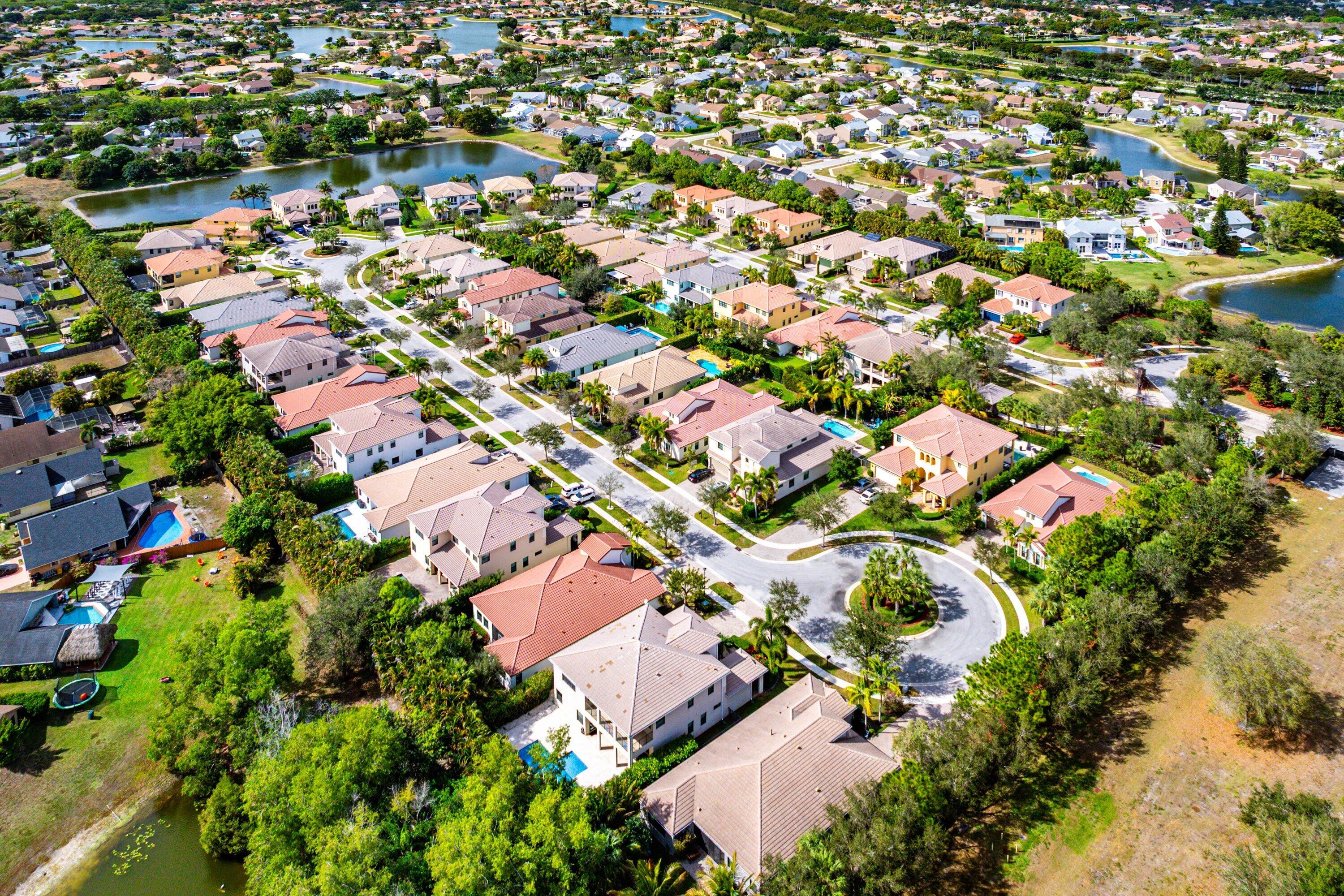 BOCA RESERVE - Residential
