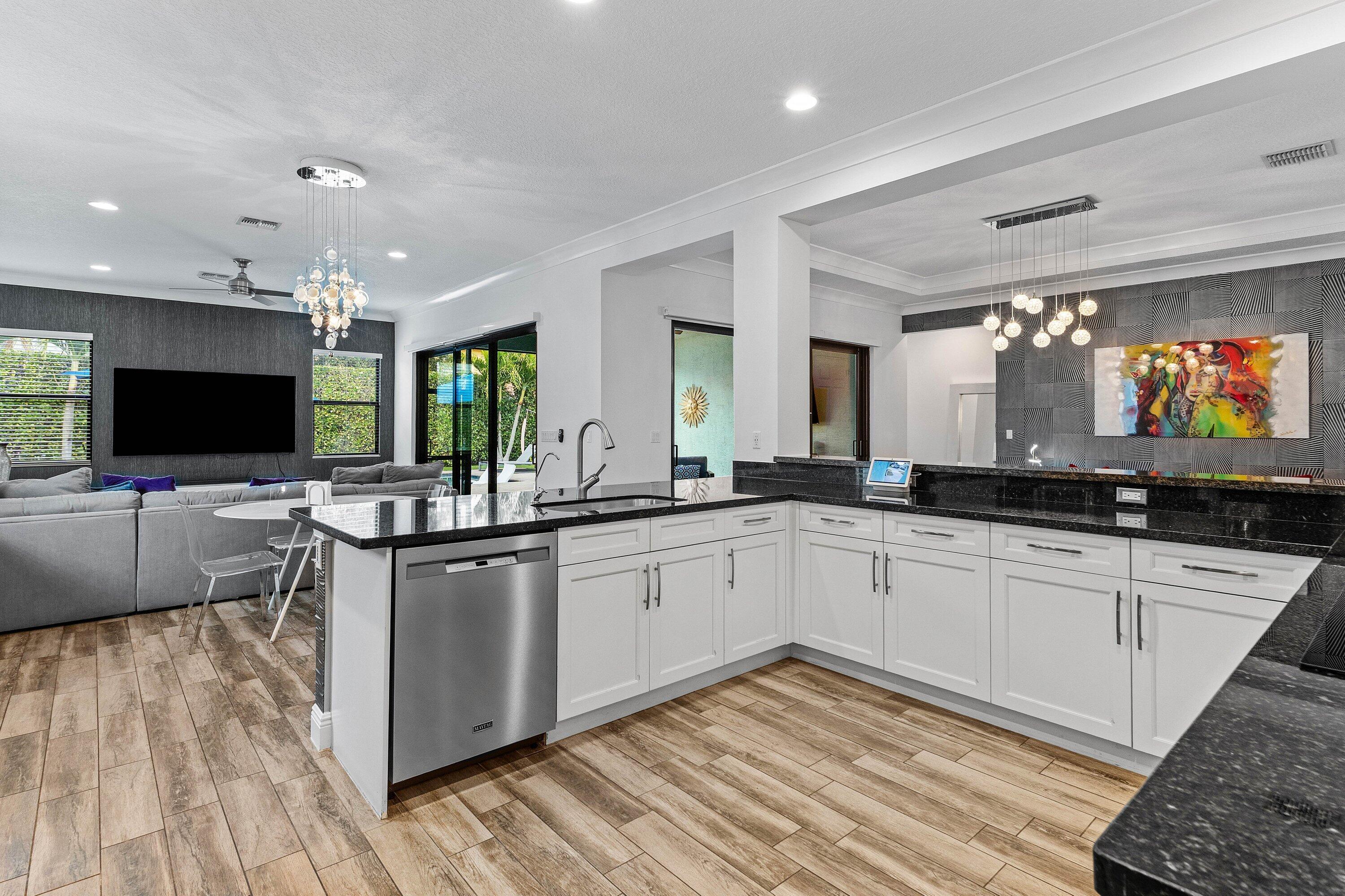 BOCA RESERVE - Residential