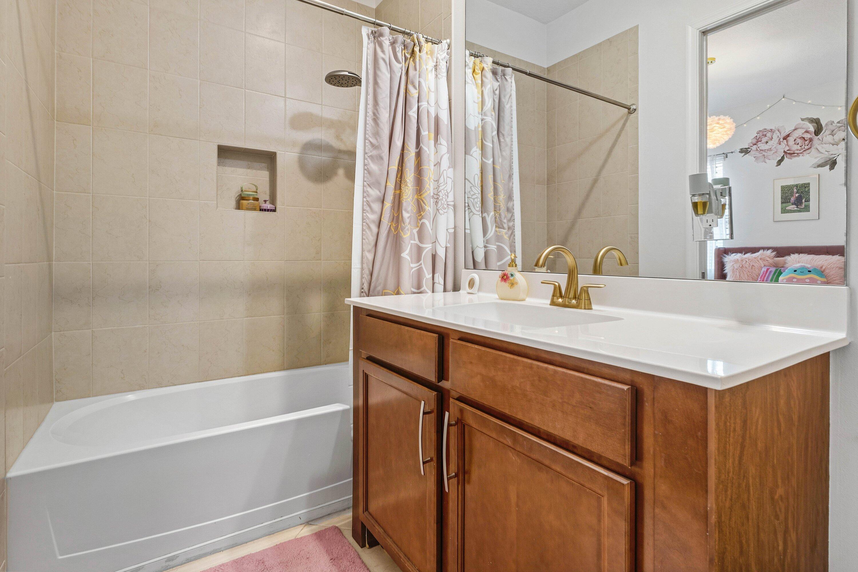 BOCA RESERVE - Residential