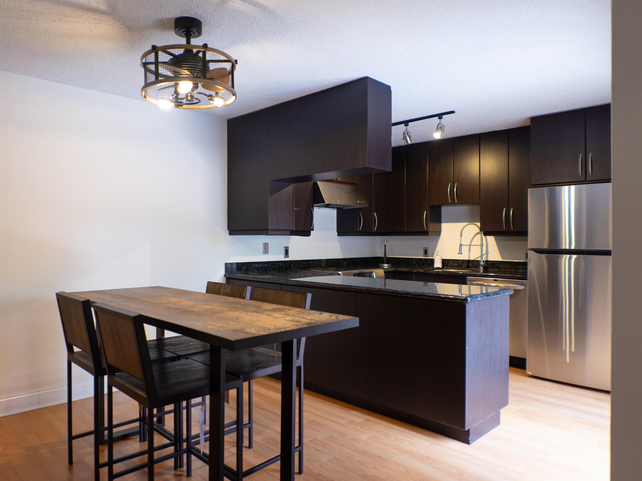 SPANISH WELLS CONDO I - Residential Lease