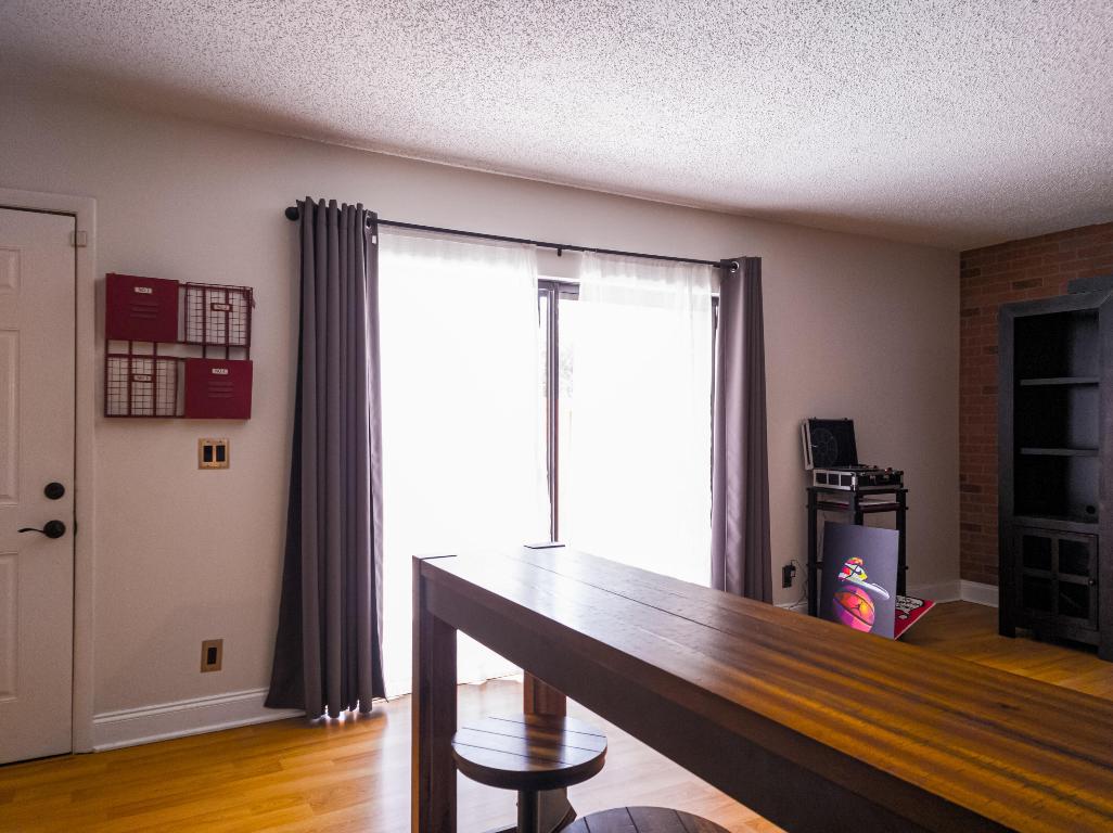 SPANISH WELLS CONDO I - Residential Lease