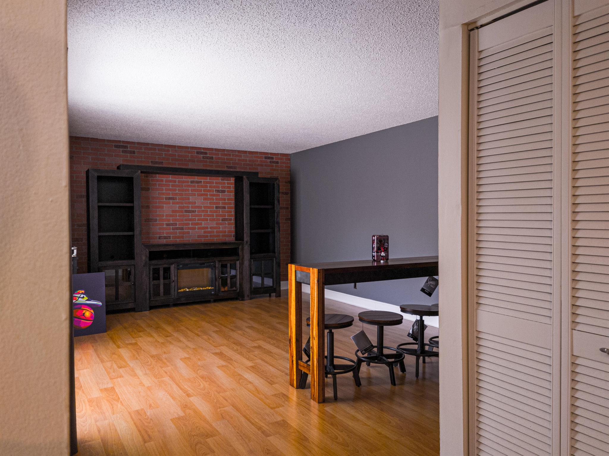 SPANISH WELLS CONDO I - Residential Lease