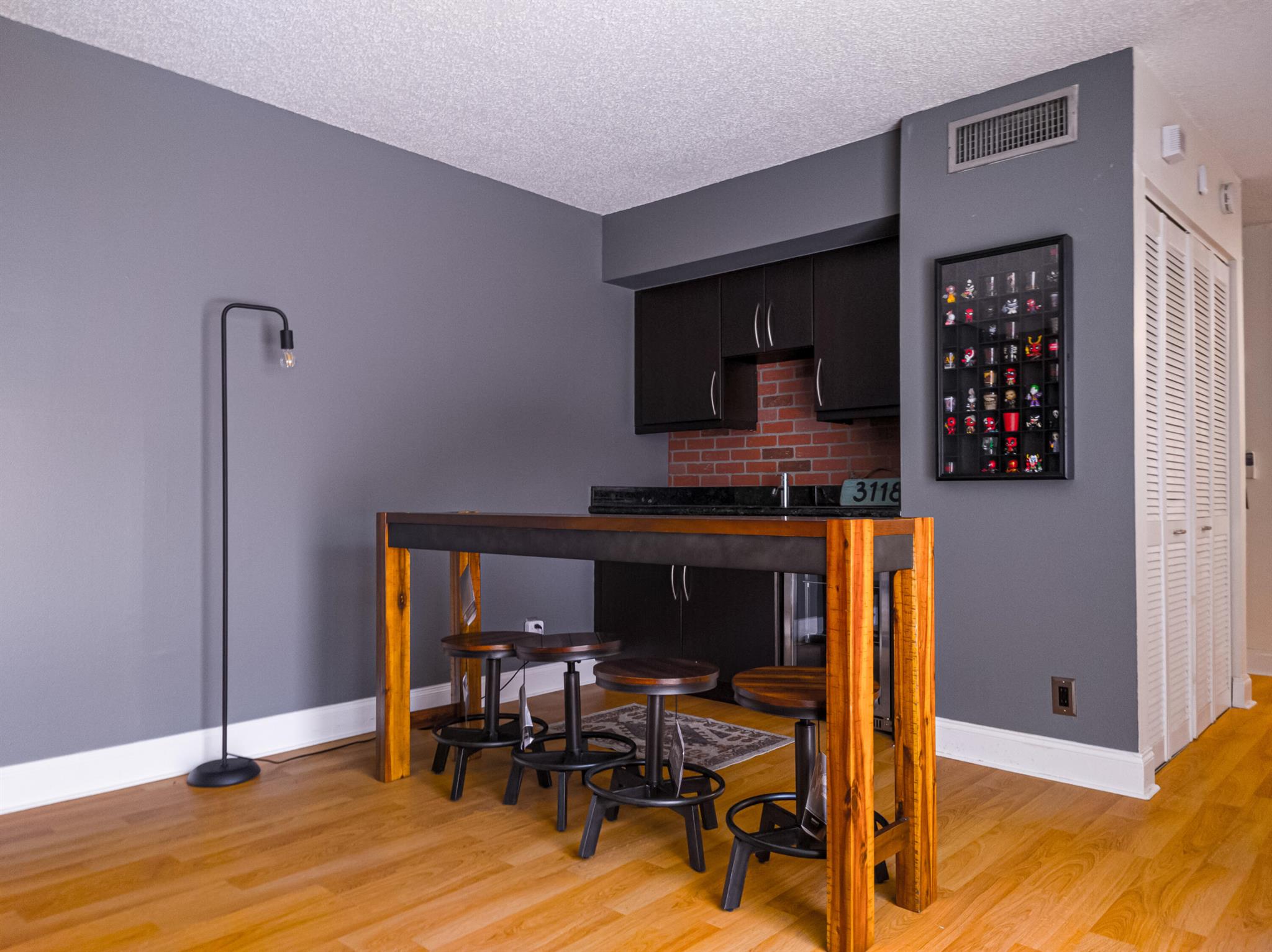 SPANISH WELLS CONDO I - Residential Lease