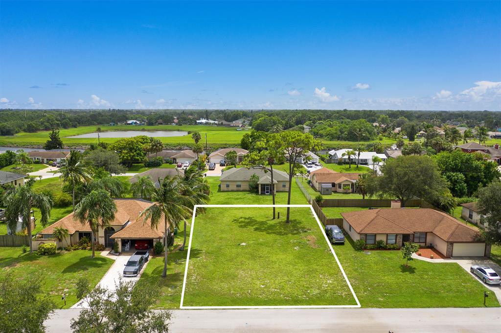WOW! A Rare Find! Discover this CLEARED lot, in a Prime Location in Port Saint Lucie, located on a quiet, low traffic street, in a very peaceful neighborhood! It is ready for your New Home to be built! Priced to SELL! Come check out this Lot!