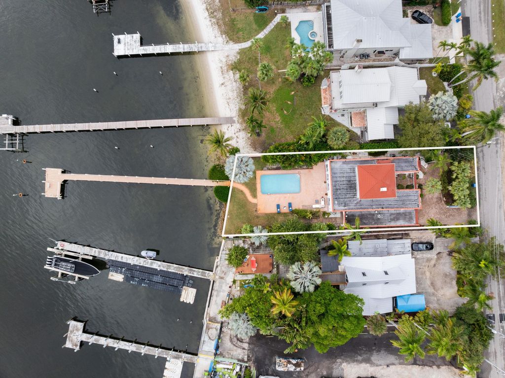 Photo of 114 S Lake Drive, Lantana, FL 33462 (MLS # R11162226)