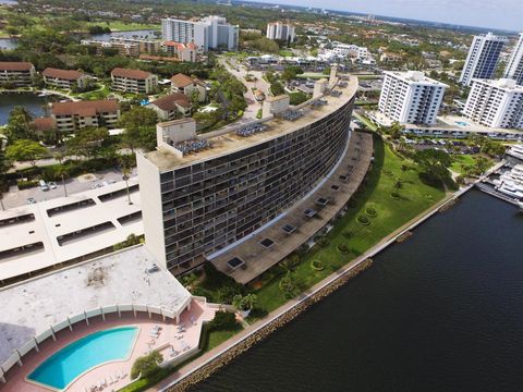 A home in North Palm Beach