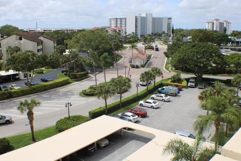 A home in North Palm Beach