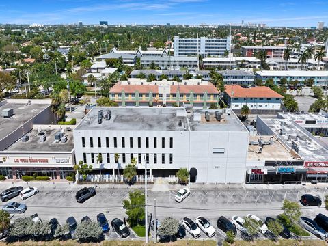 2817 E Oakland Park Blvd Fort Lauderdale FL 33306