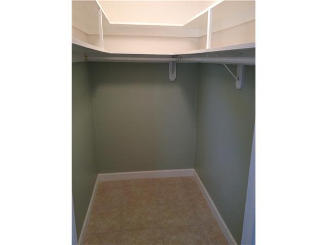 NORTH PALM BEACH VILLAGE - Residential Lease