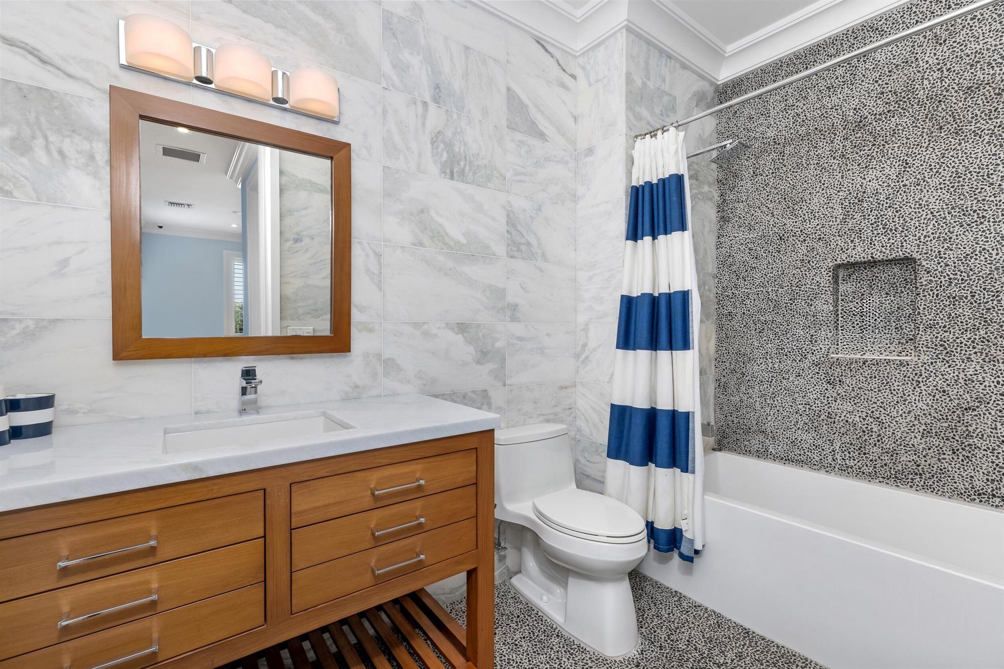 LEWIS SHORE ESTATES 2 - Residential