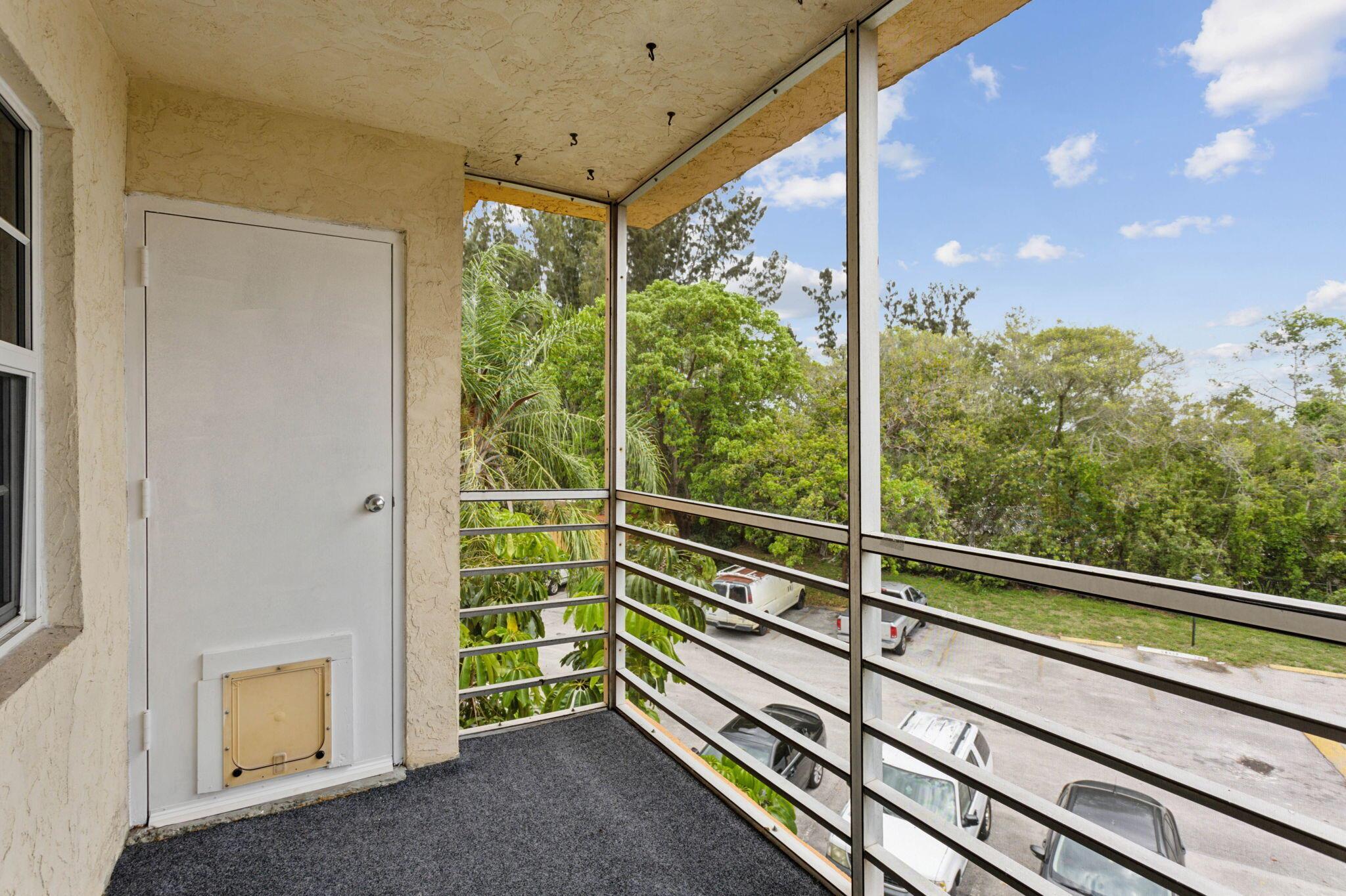 HERITAGE CIRCLE CONDO - Residential Lease