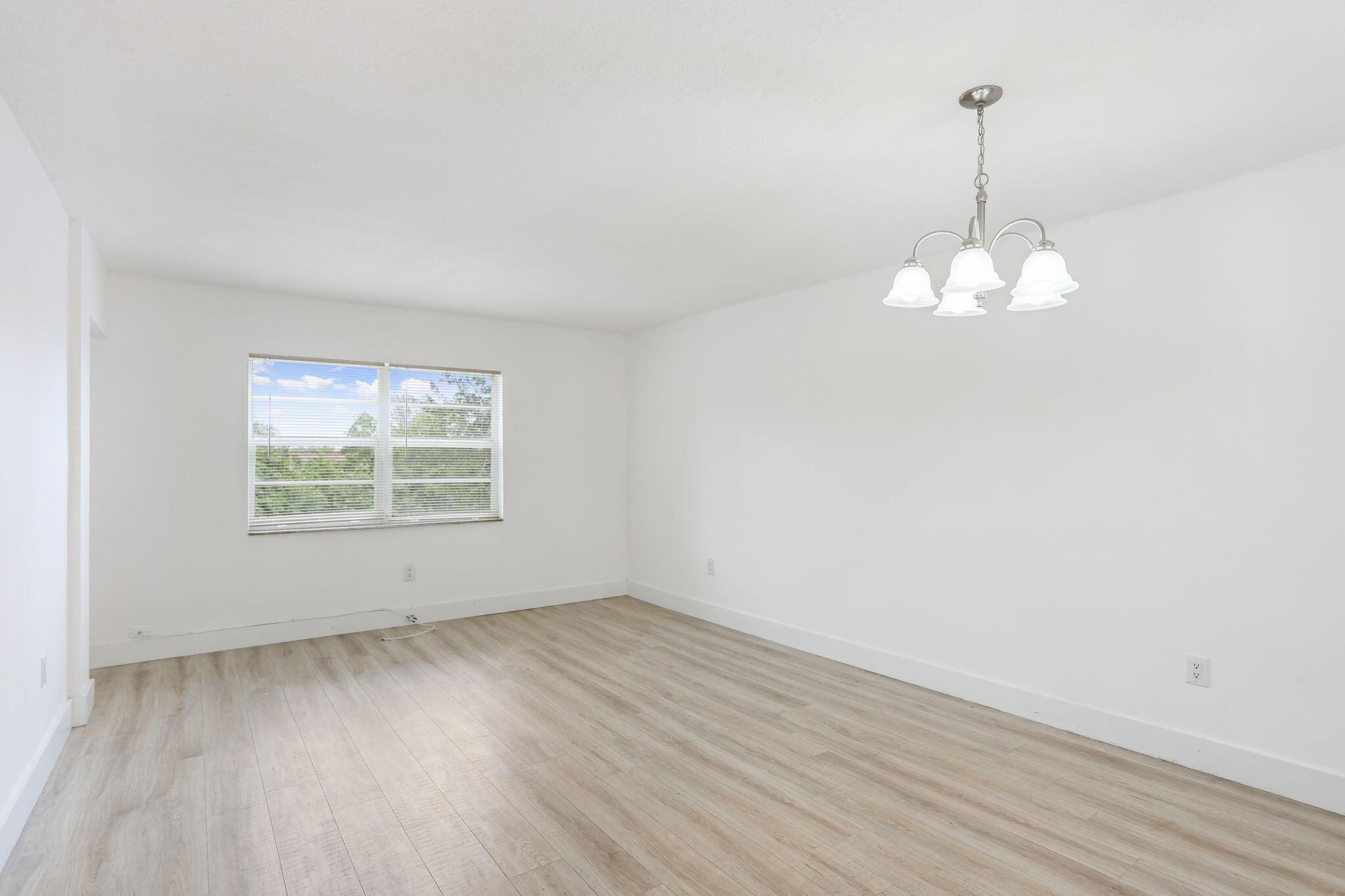 HERITAGE CIRCLE CONDO - Residential Lease