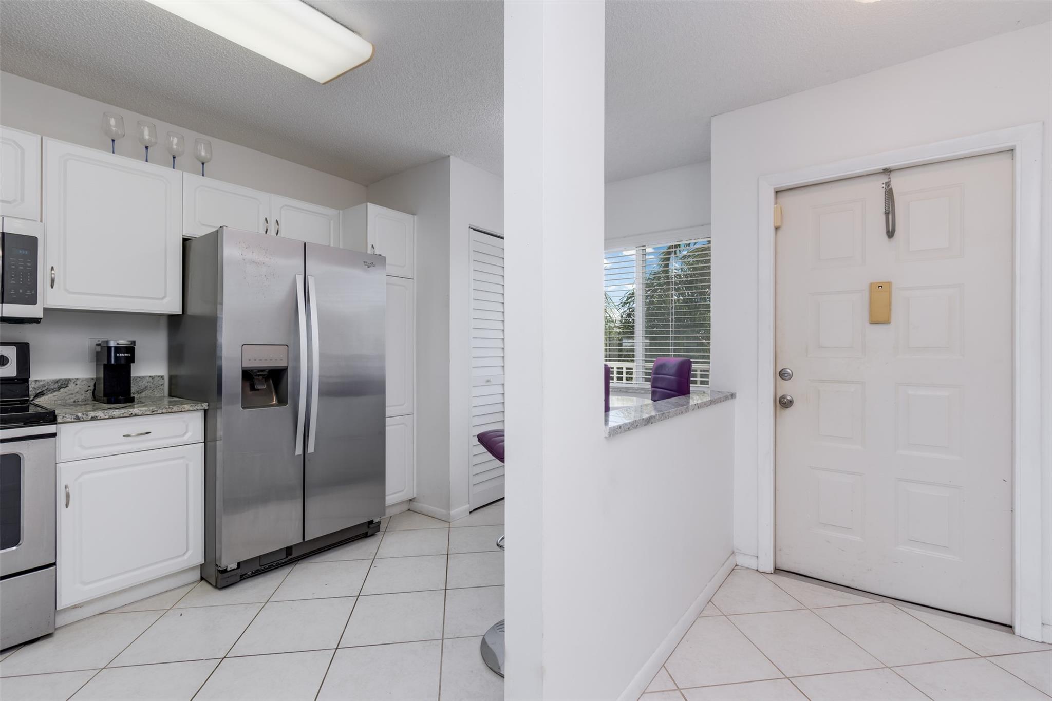 Weldon Condo - Residential