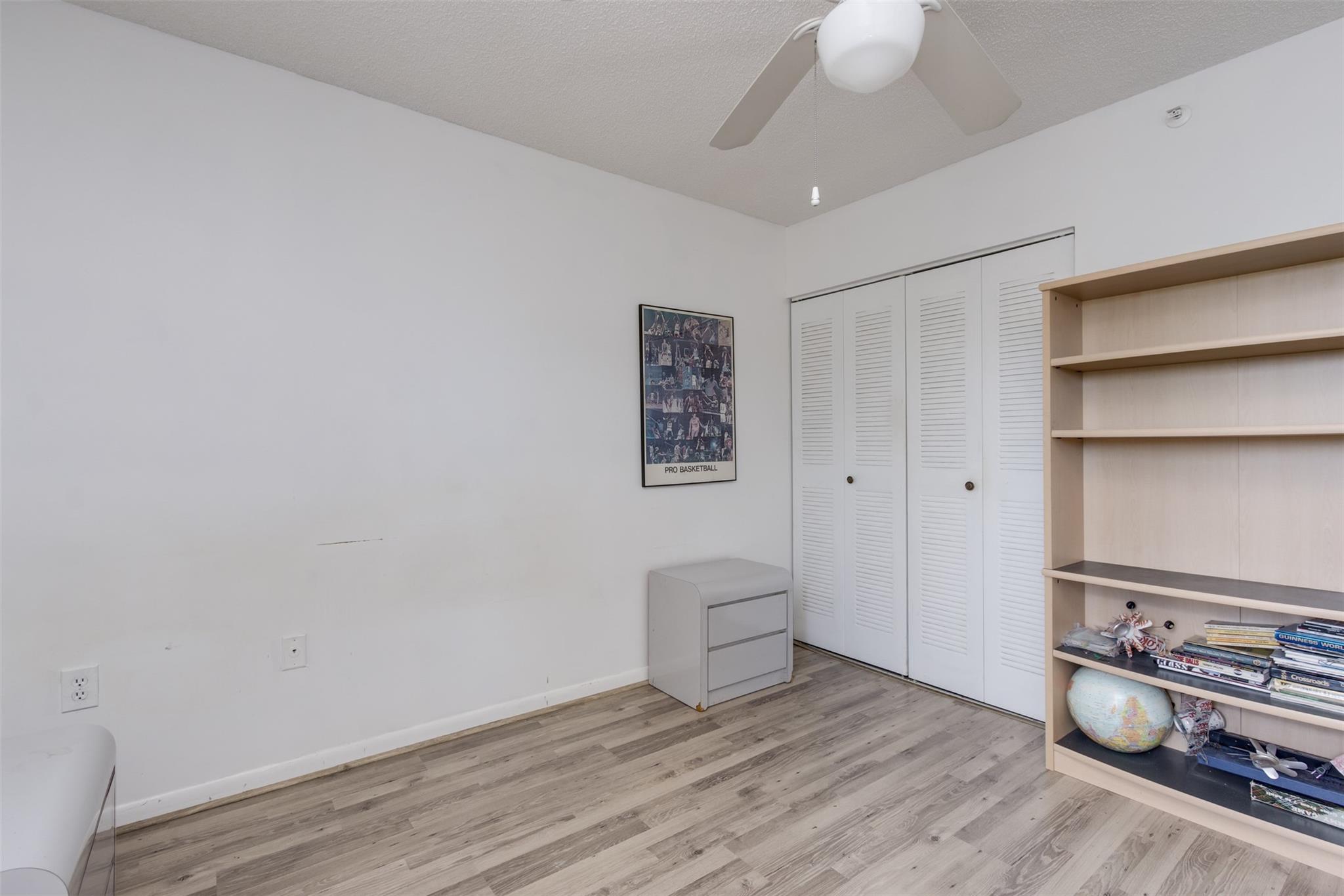 Weldon Condo - Residential